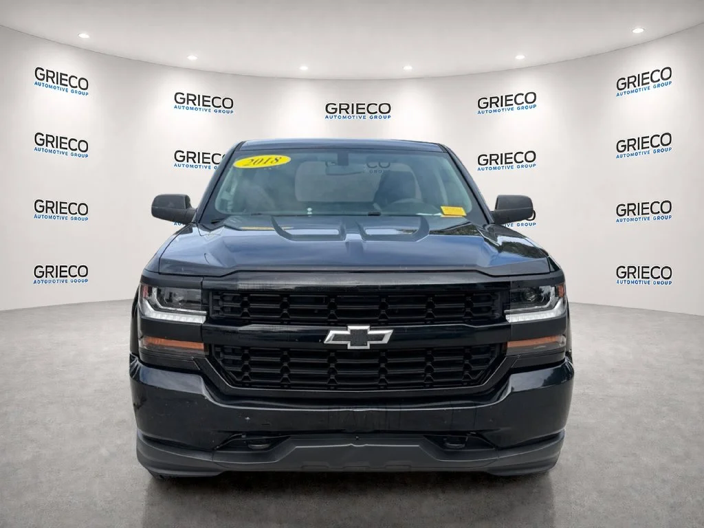 Used 2018 Black Chevrolet Custom image 2