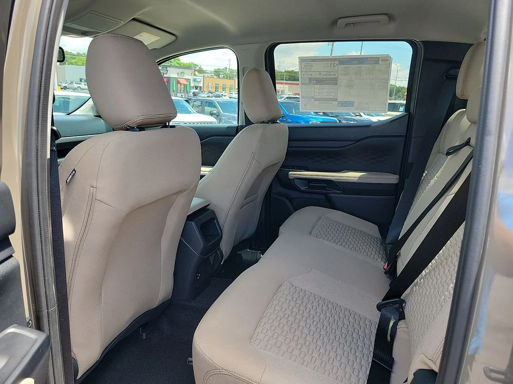 New 2026 Marsh Gray Ford XLT image 9