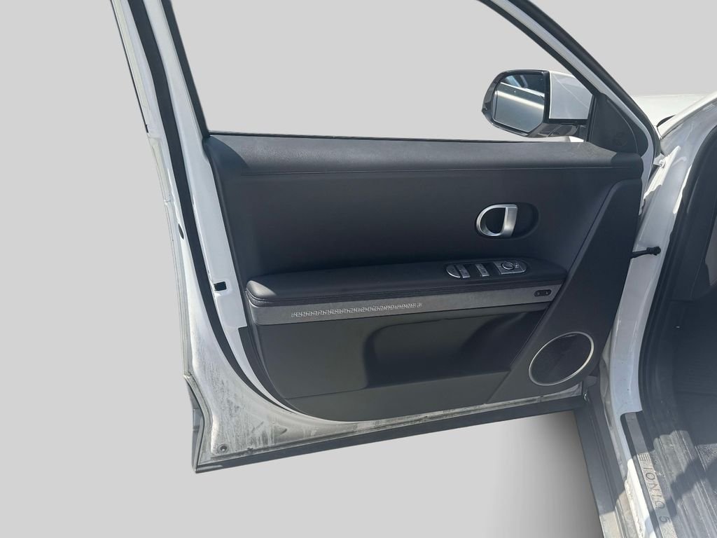 2023 Hyundai IONIQ 5 Limited - Photo 15