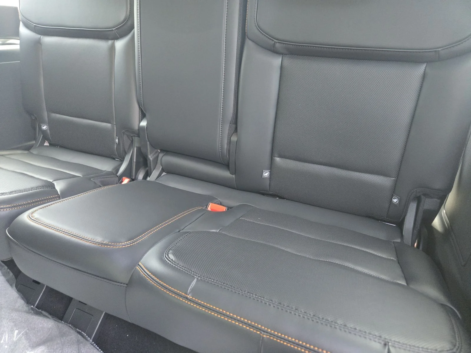 New 2026 Glacier Gray Metallic Tri-Coat Ford Tremor® image 20