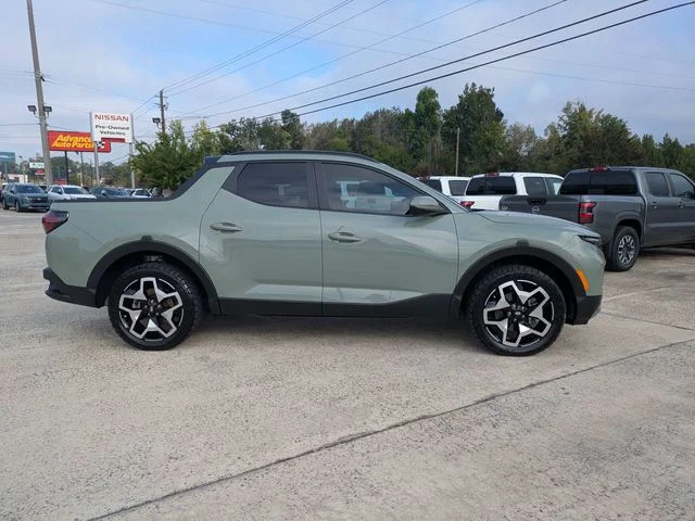 Used 2024 Green Hyundai Limited image 3