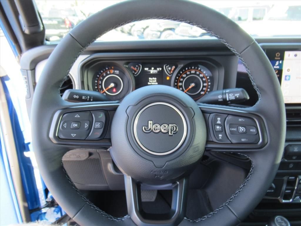 New 2026 Hydro Blue Pearl-Coat Exterior Paint Jeep Sport S image 21