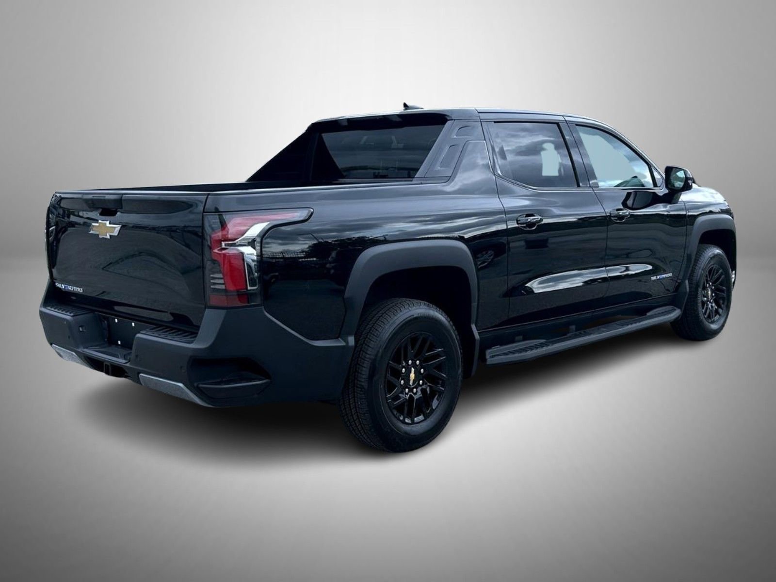 2026 Chevrolet Silverado EV LT - Photo 5