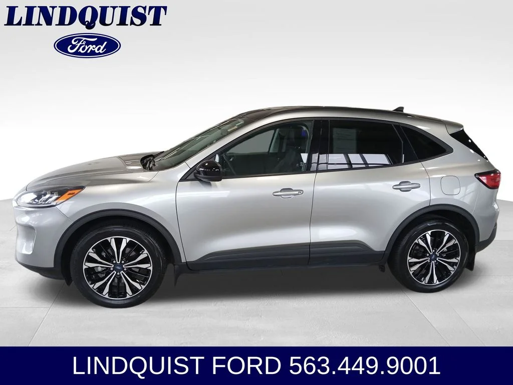 Used 2022 Silver Metallic Ford SEL image 2