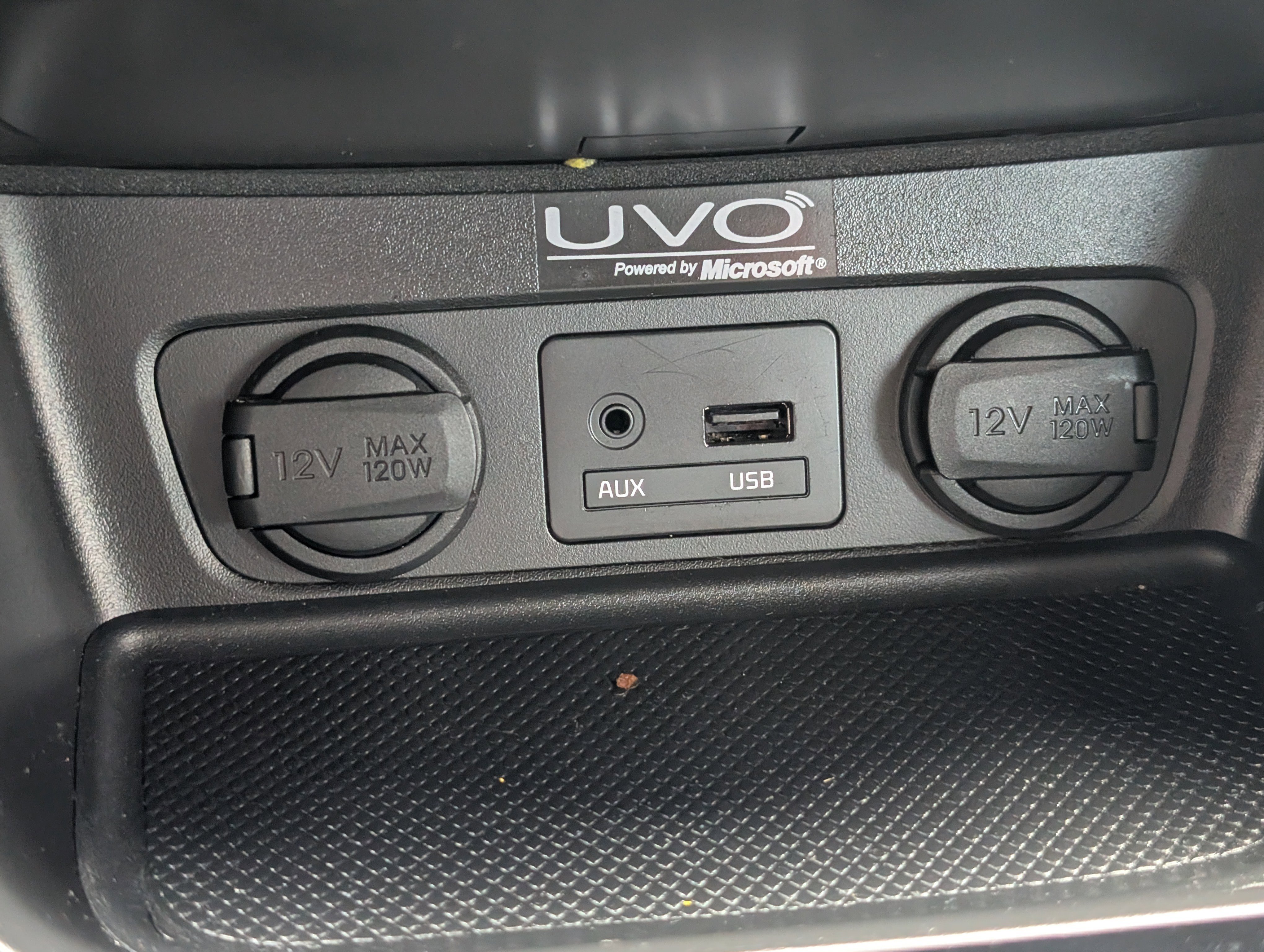 Used 2015 Ebony Black Kia LX image 21