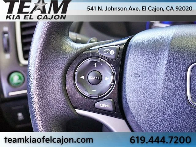 Used 2015  Honda EX image 32