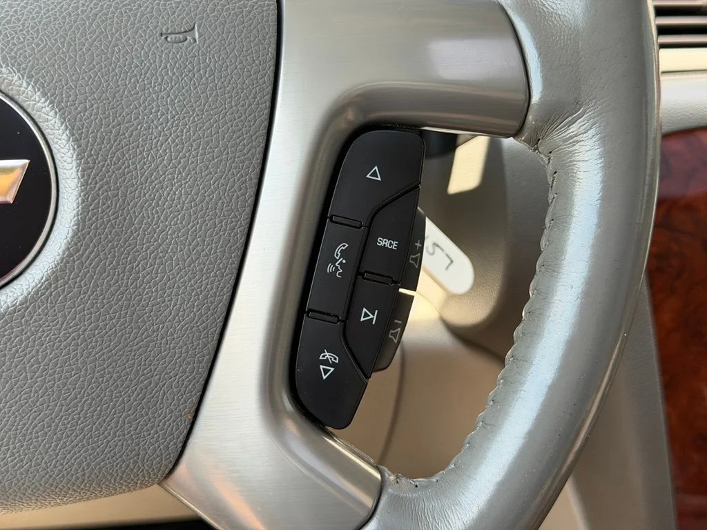 Used 2013 White Chevrolet LTZ image 16
