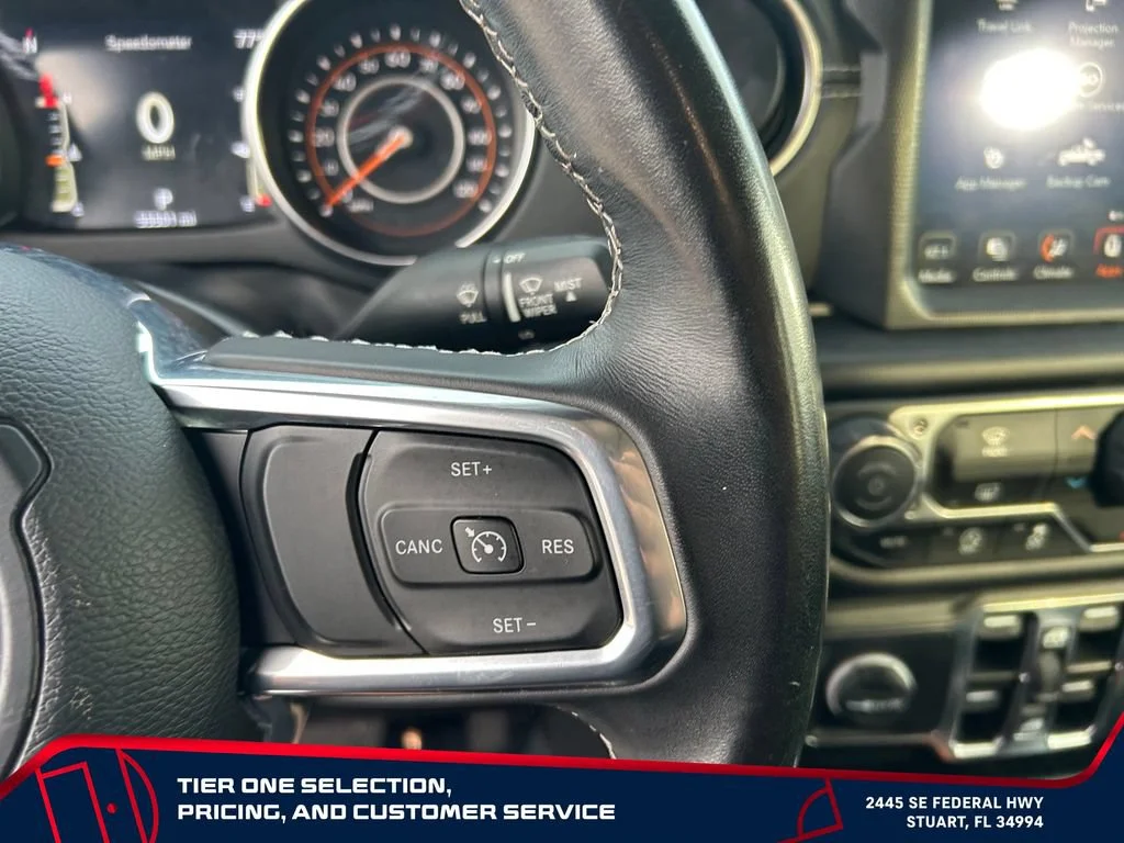 Used 2022 Gray Jeep Overland 4x4 image 17