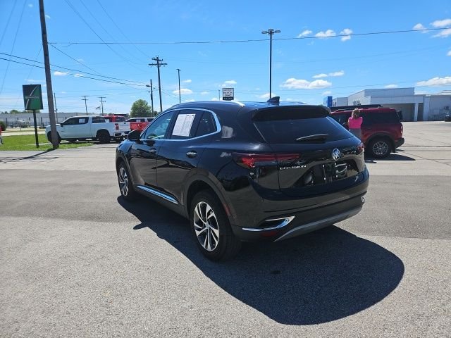 Used 2023 Black Buick Essence image 9