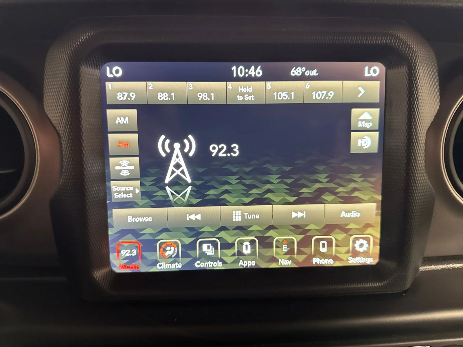 Used 2022 Crystal Metallic Jeep Sport S image 20