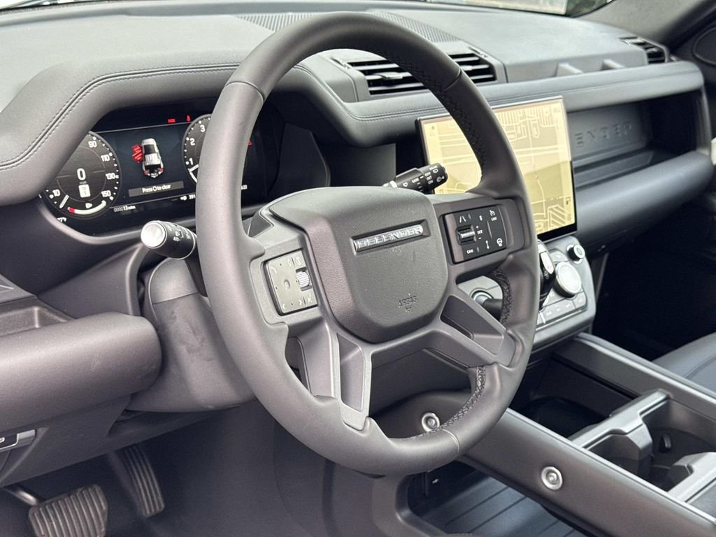 New 2026 Fuji White Land Rover S image 21