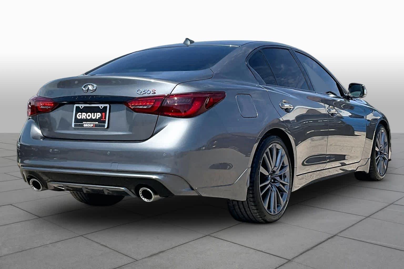Used 2023 Graphite Shadow INFINITI RED SPORT 400 image 13