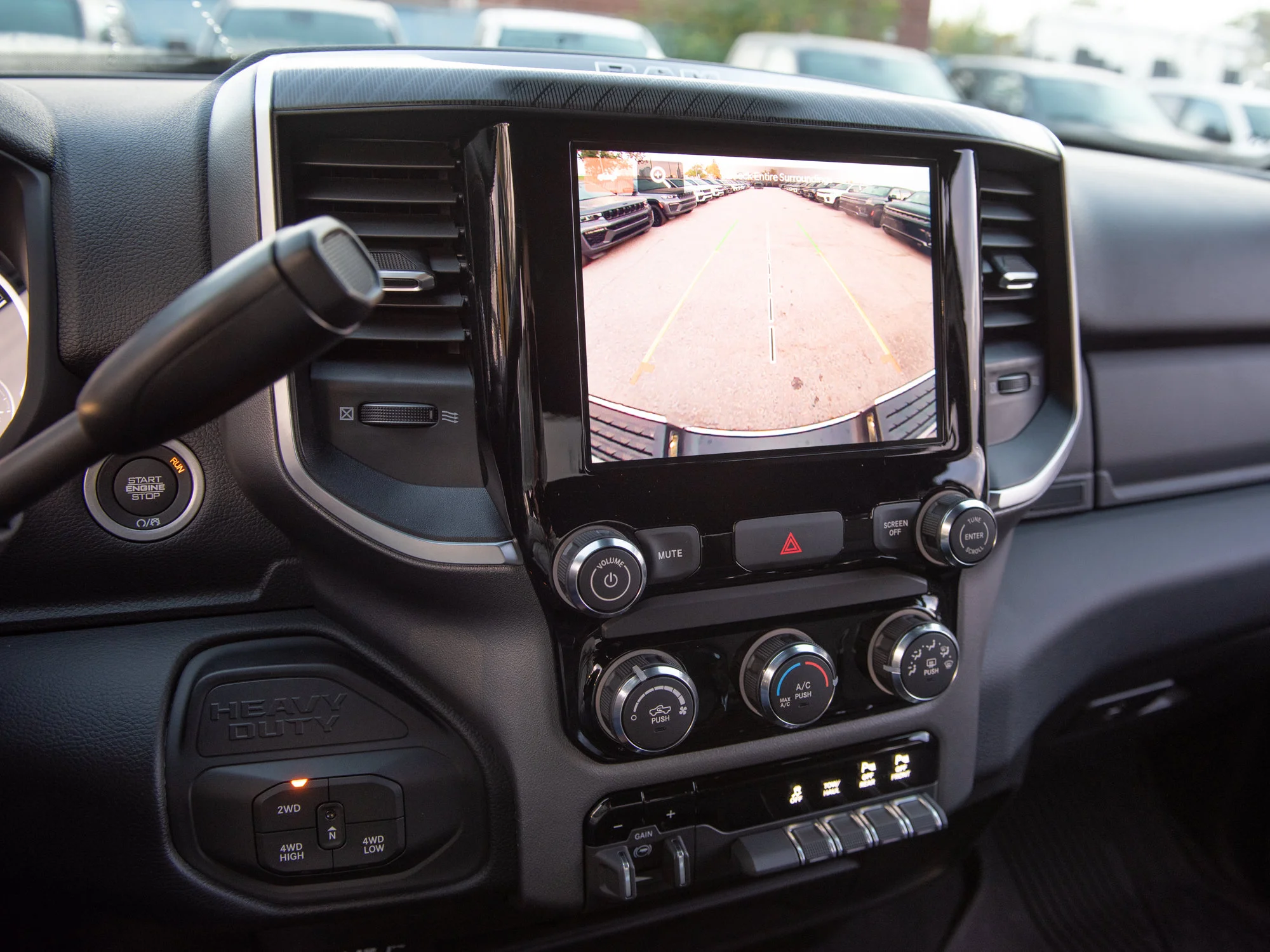 New 2027 White RAM Big Horn* Crew Cab 4x4, Level 1 Equip Group, Remote Start, 6.4L HEMI V8 image 20