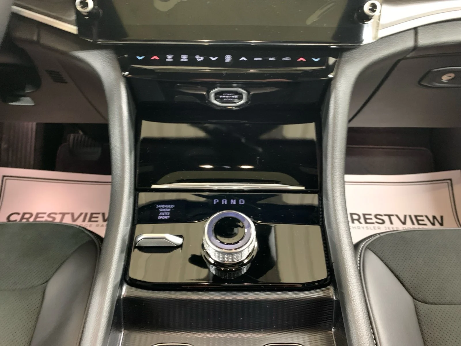 New 2026 Diamond Black Crystal Pearl Jeep Altitude image 15