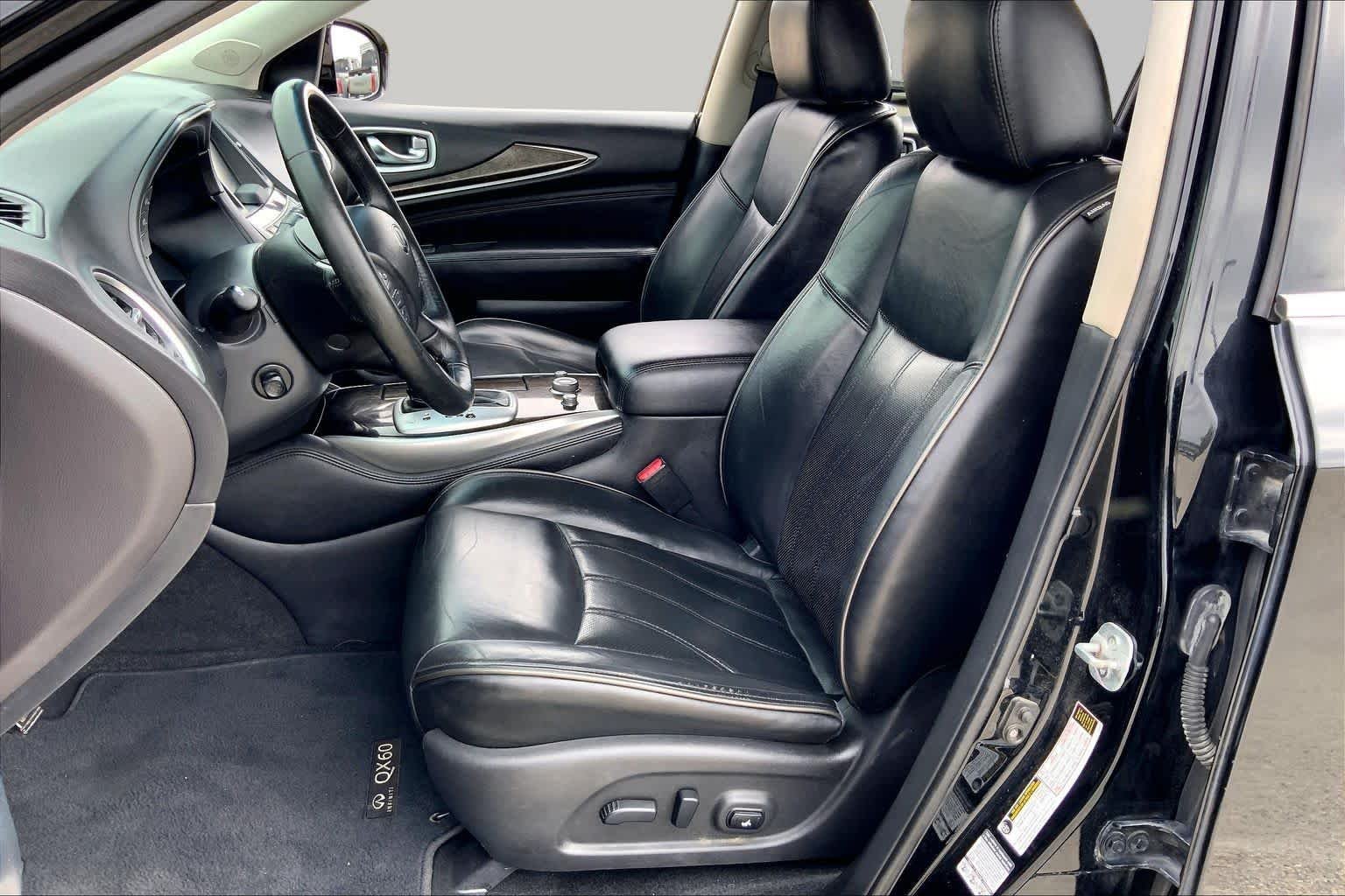 Used 2015 Black Obsidian INFINITI  image 8
