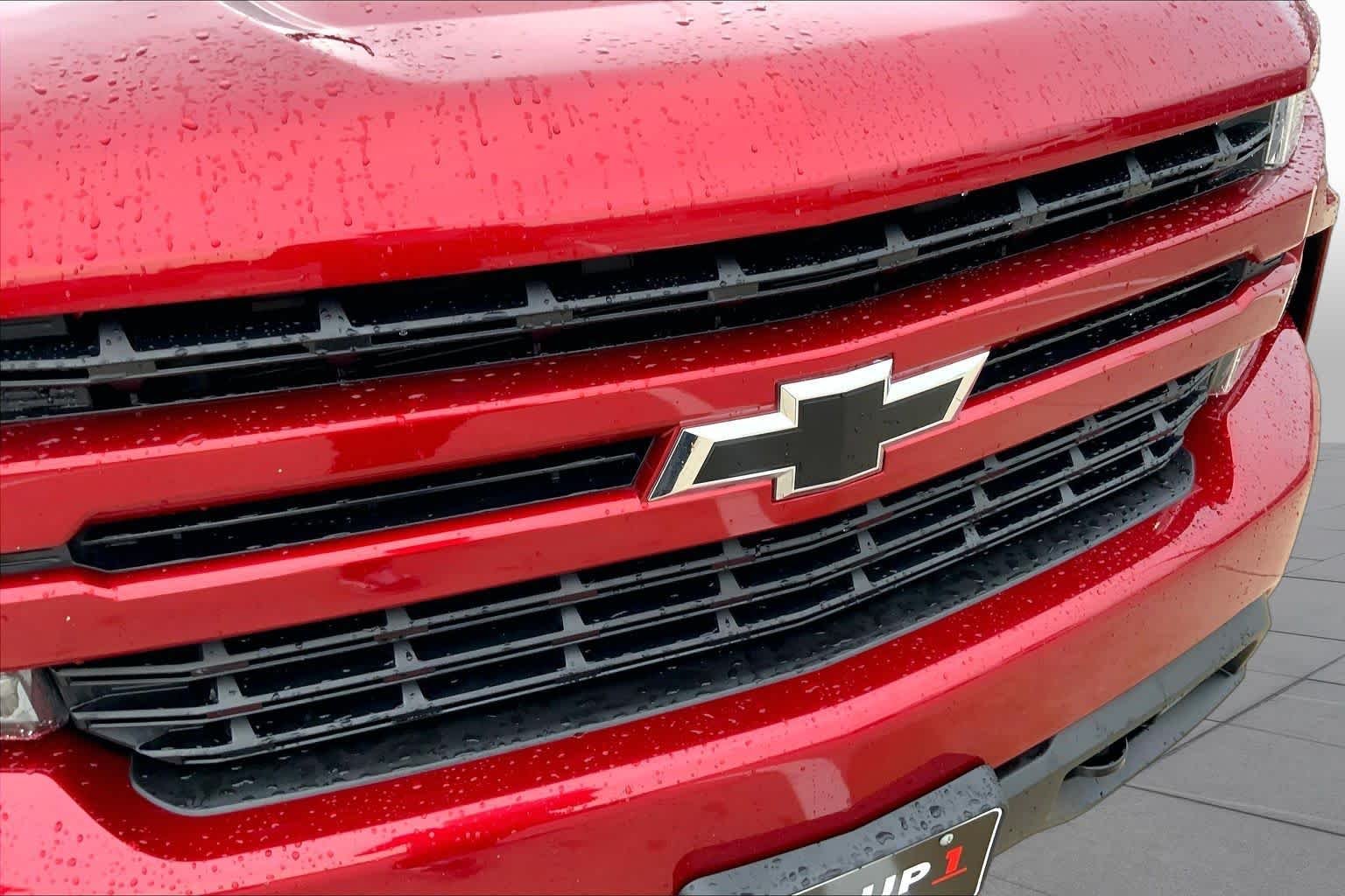Used 2021 CHERRY RED TINTCOAT Chevrolet RST image 29