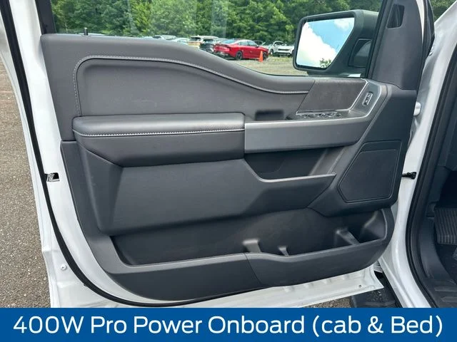 New 2026 Oxford White Ford XLT image 12