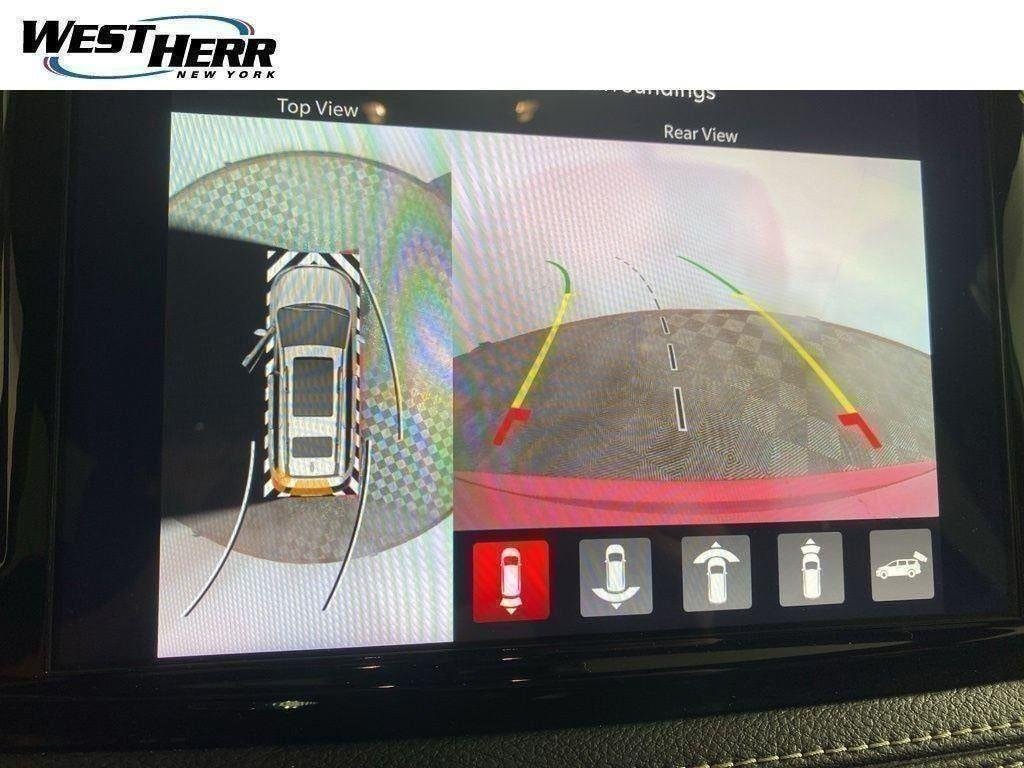 Used 2026 Red Hot Pearlcoat Chrysler Select AWD image 4