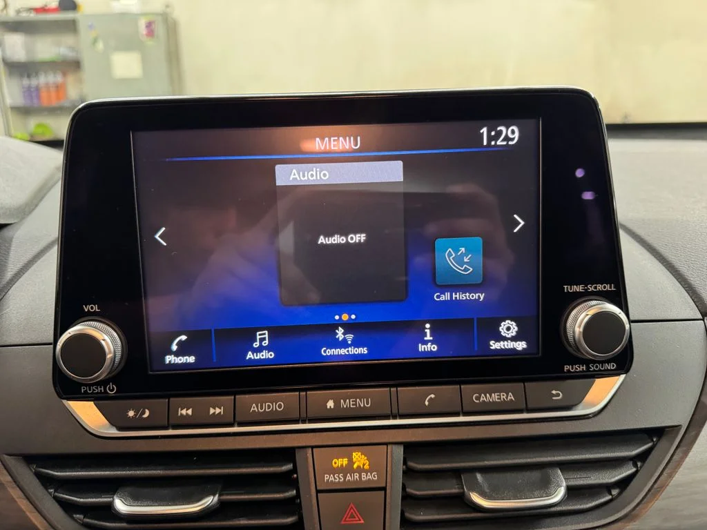 Used 2024 Black Nissan 2.5 SV image 20