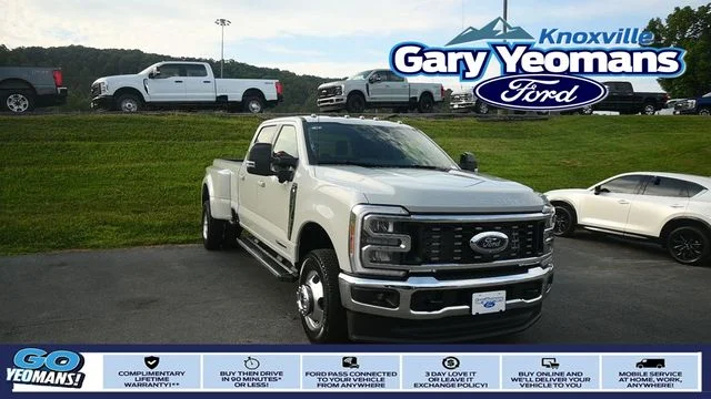 New 2026 White Ford Lariat image 1