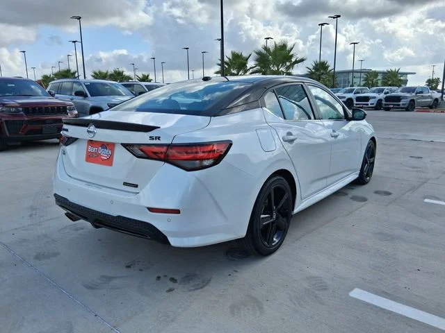 Used 2023 White Nissan SR image 7