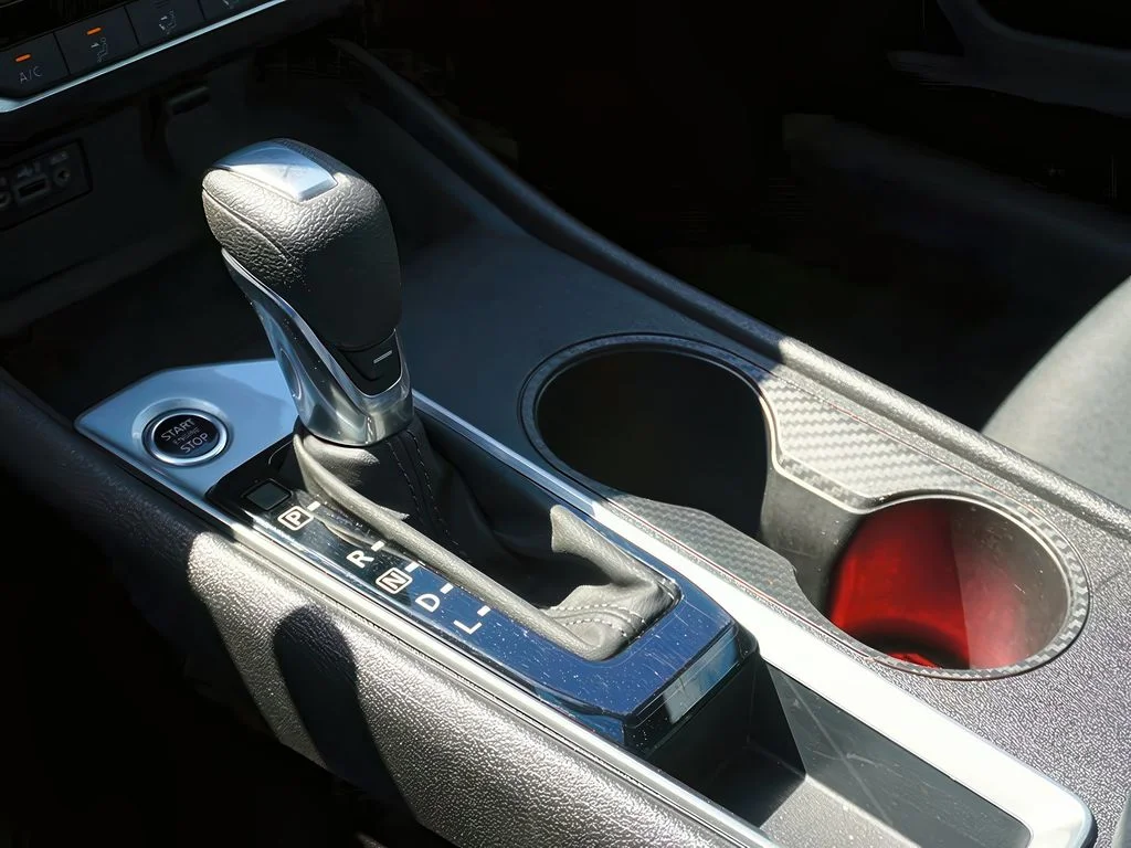 2025 Nissan Altima SV - Photo 32