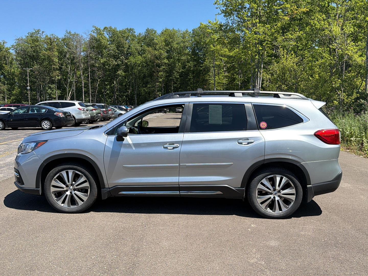 Used 2020 Ice Silver Metallic Subaru Limited image 11