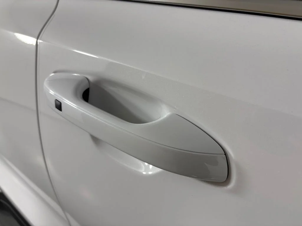 New 2026 White Kia S image 12