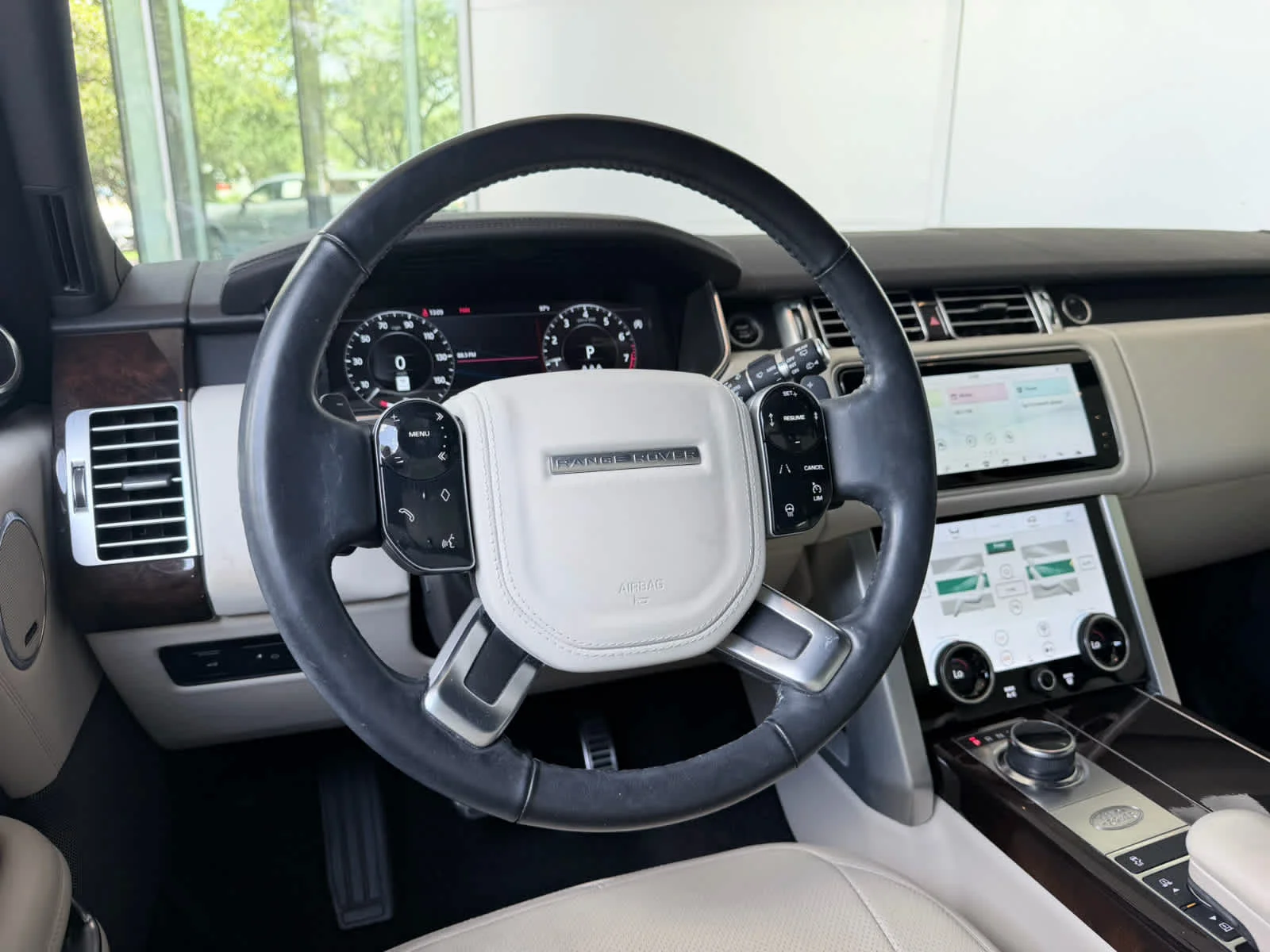 Used 2021  Land Rover Westminster image 13