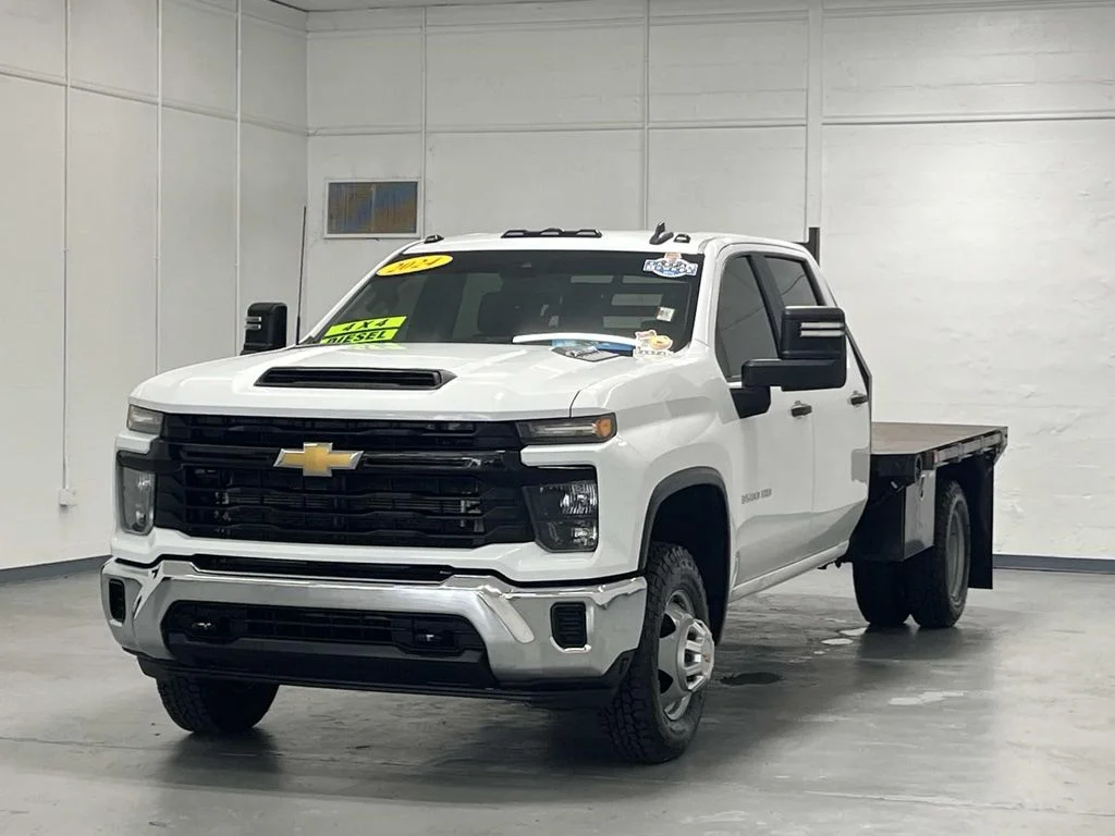 Used 2024 Summit White Chevrolet Work Truck image 4