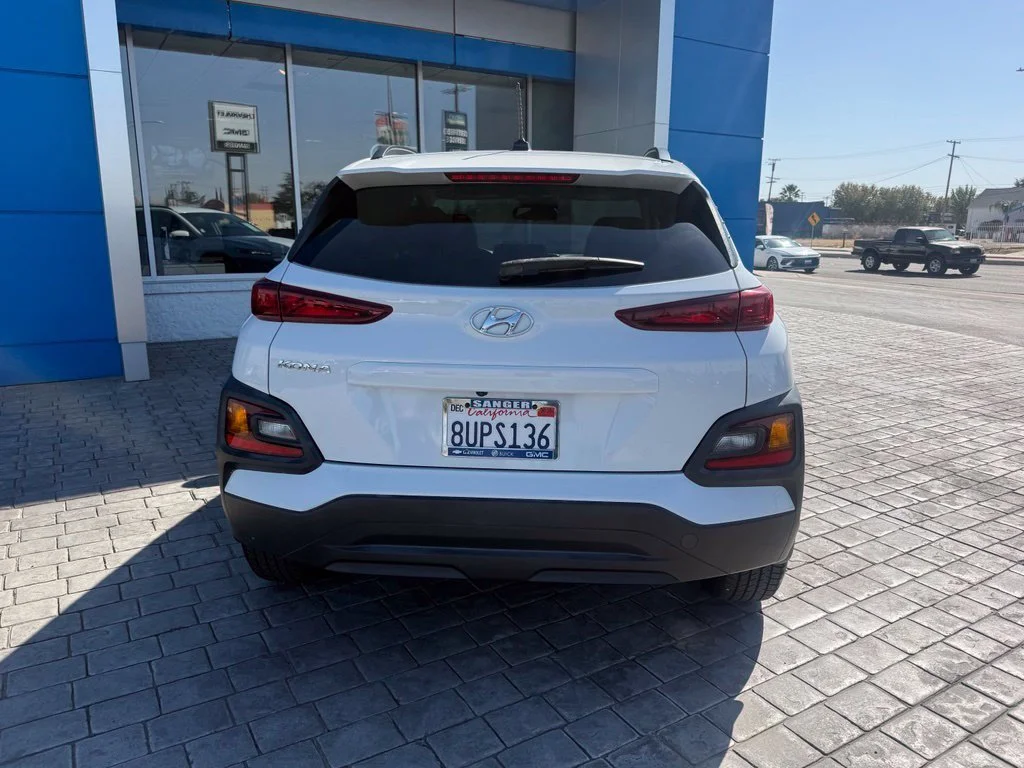 Used 2020 White Hyundai SEL image 11
