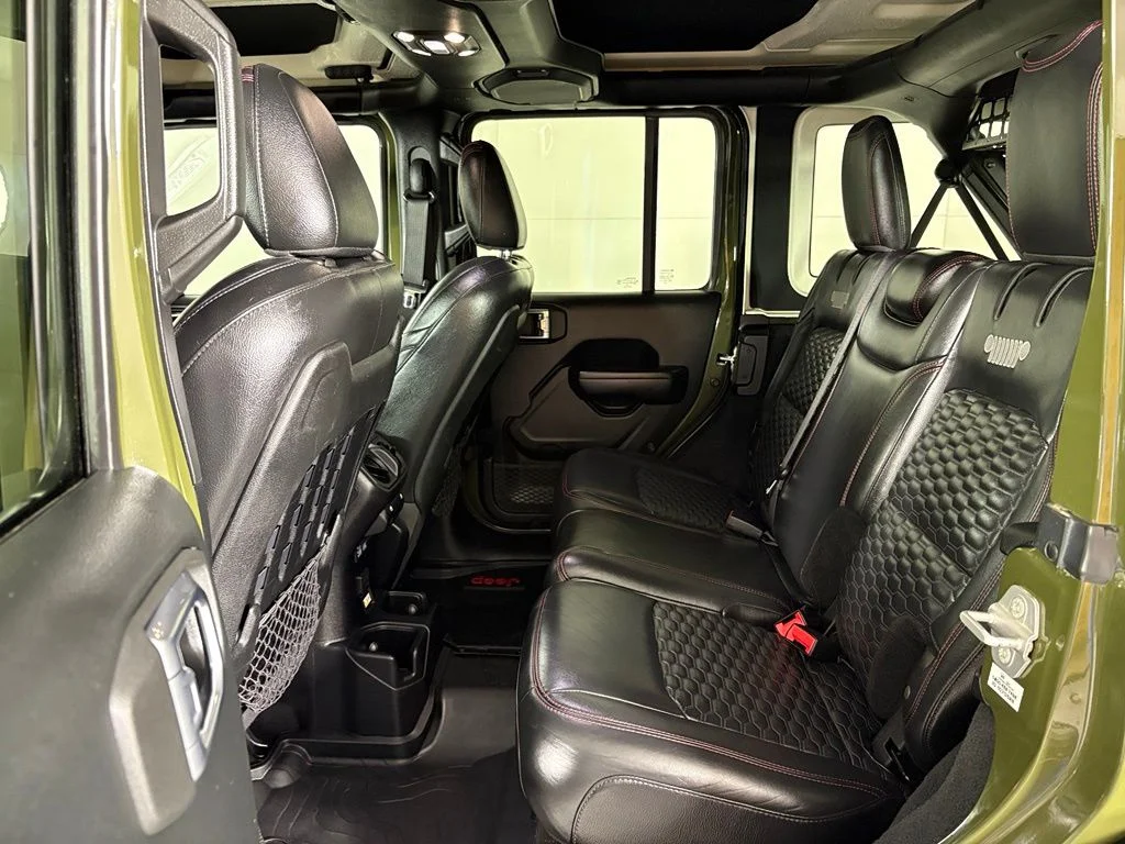 Used 2021 Green Jeep Unlimited Rubicon image 35