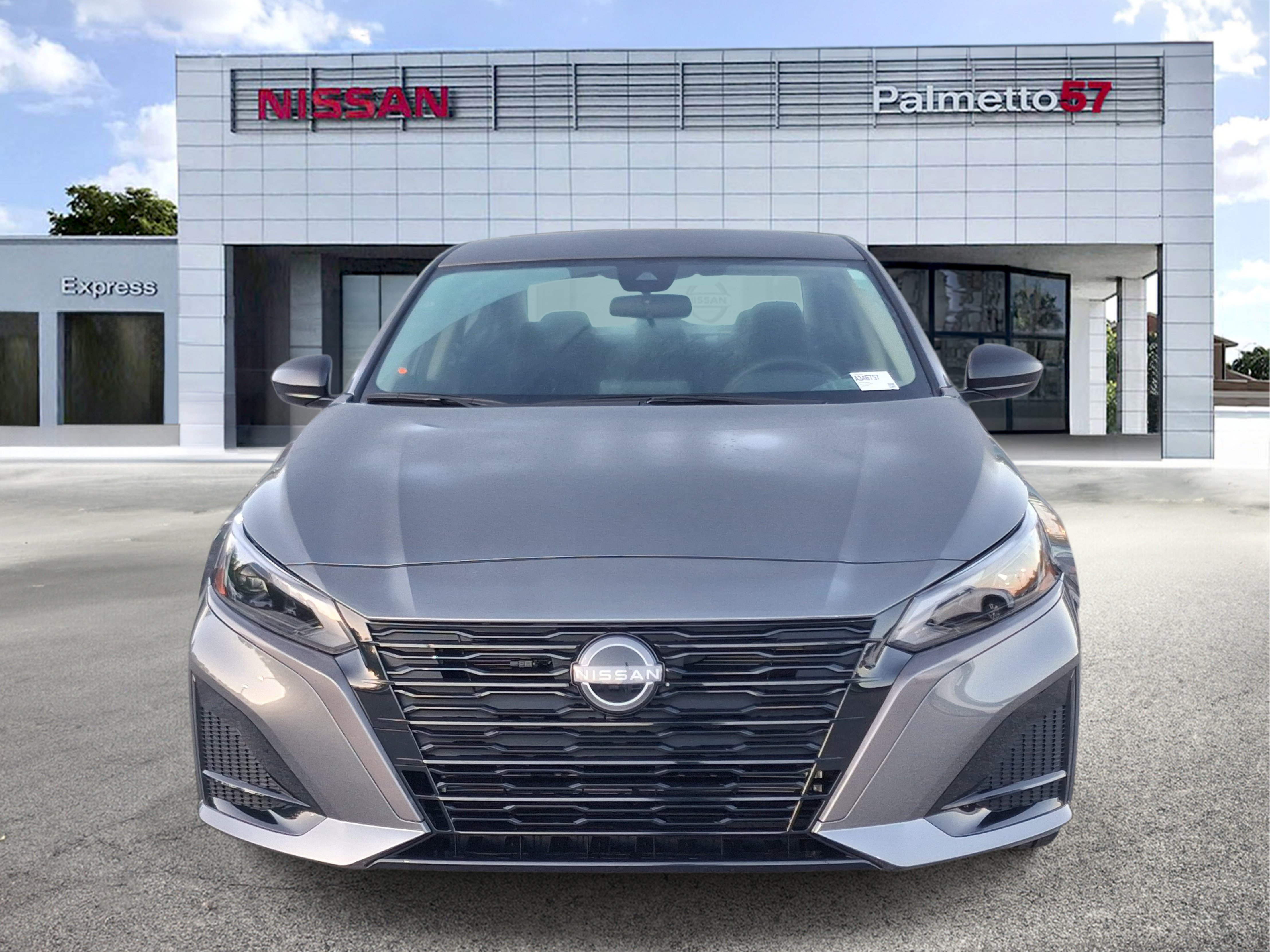 New 2026 Gun Metallic Nissan 2.5 SV image 2