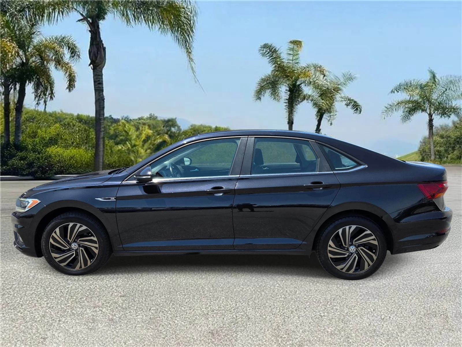 Used 2019 Volkswagen Jetta SEL Premium with VIN 3VWG57BU0KM204870 for sale in Downey, CA