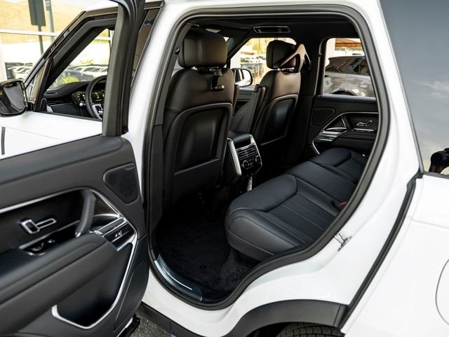 New 2026 Fuji White Land Rover SE image 25