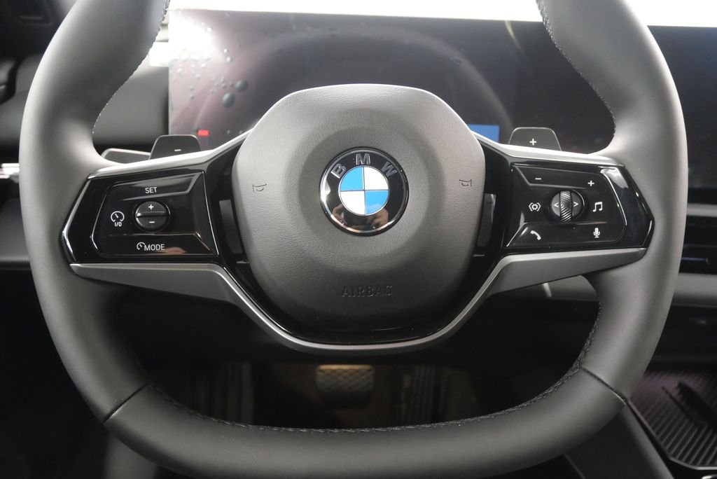 2025 BMW 5 Series 530i - Photo 21