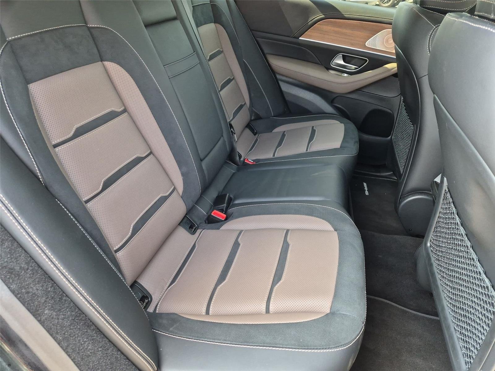 Used 2023 Emerald Green Metallic Mercedes-Benz 53 AMG® image 37
