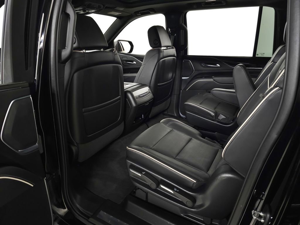 2023 Cadillac Escalade ESV Sport - Photo 36