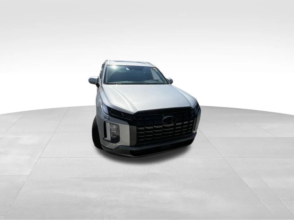 Used 2024 Silver Hyundai SEL image 36