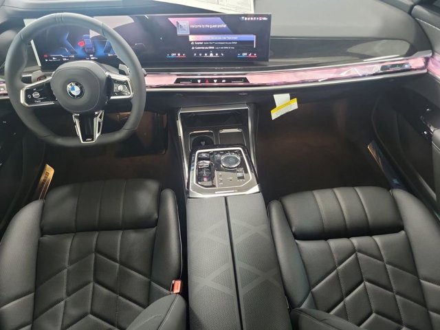 New 2026 Black Sapphire Metallic BMW 7 Series image 7