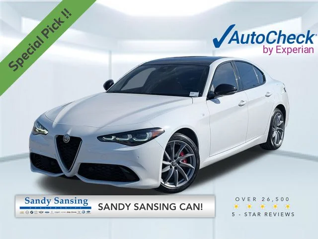 2024 Alfa Romeo Giulia Ti AWD's photo
