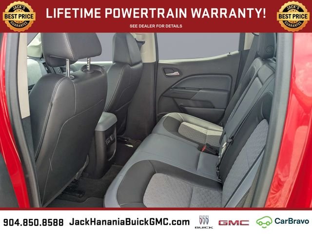 Used 2016 Red Chevrolet Z71 image 13