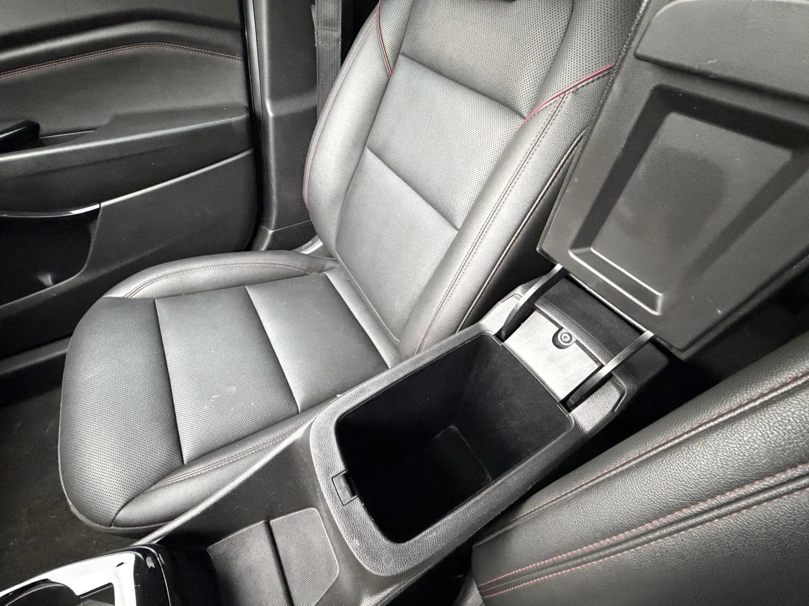 Used 2025 Sterling Gray Metallic Chevrolet 2RS image 14