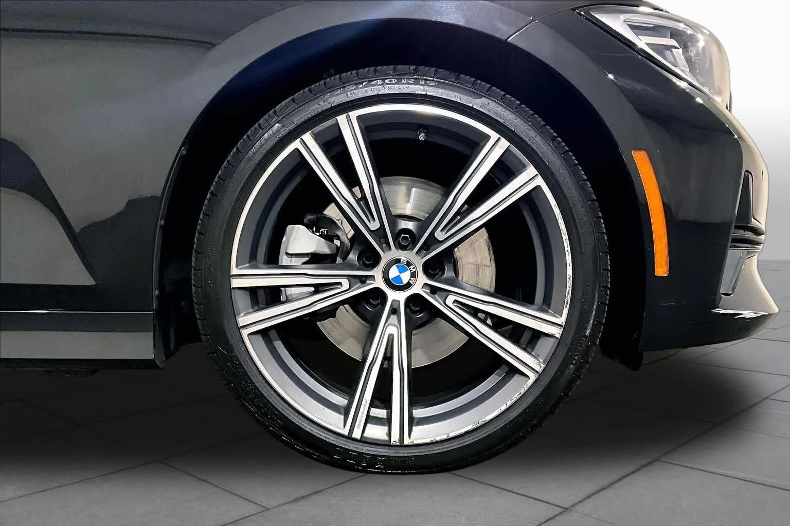 Used 2022 Black Sapphire Metallic BMW 330i xDrive image 10