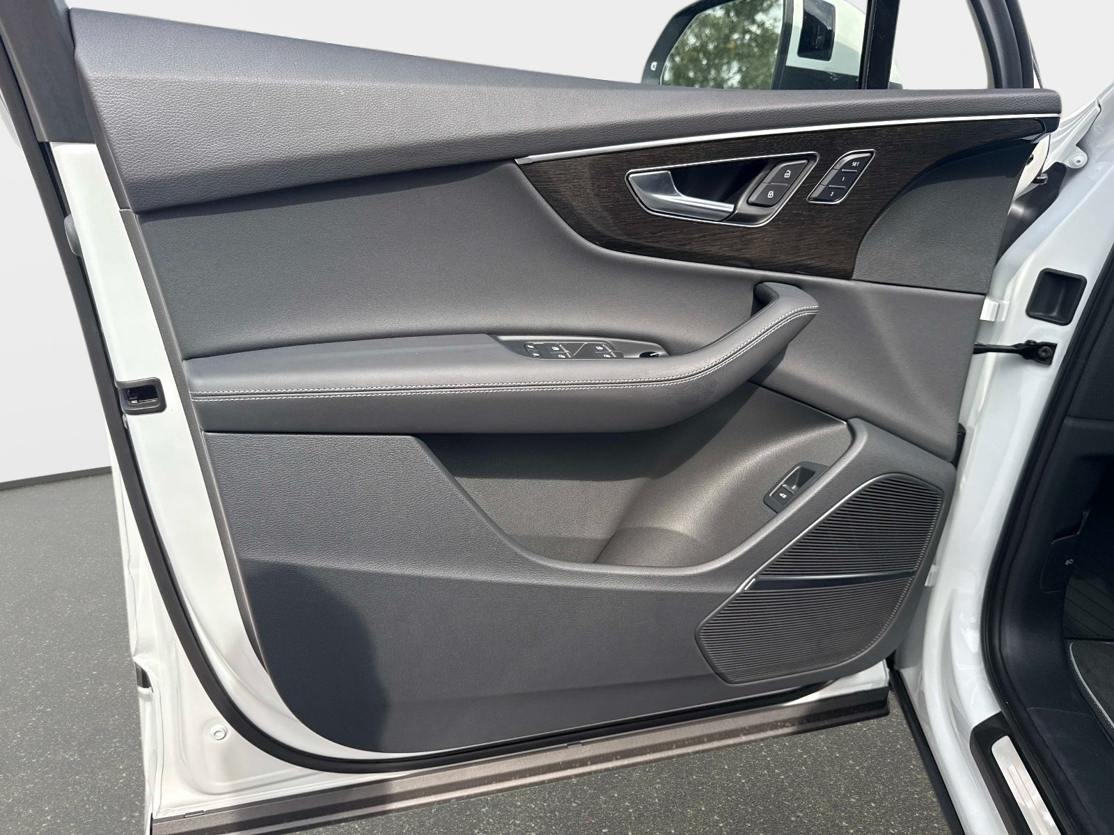 New 2026 Glacier White Metallic Audi Premium Plus image 16