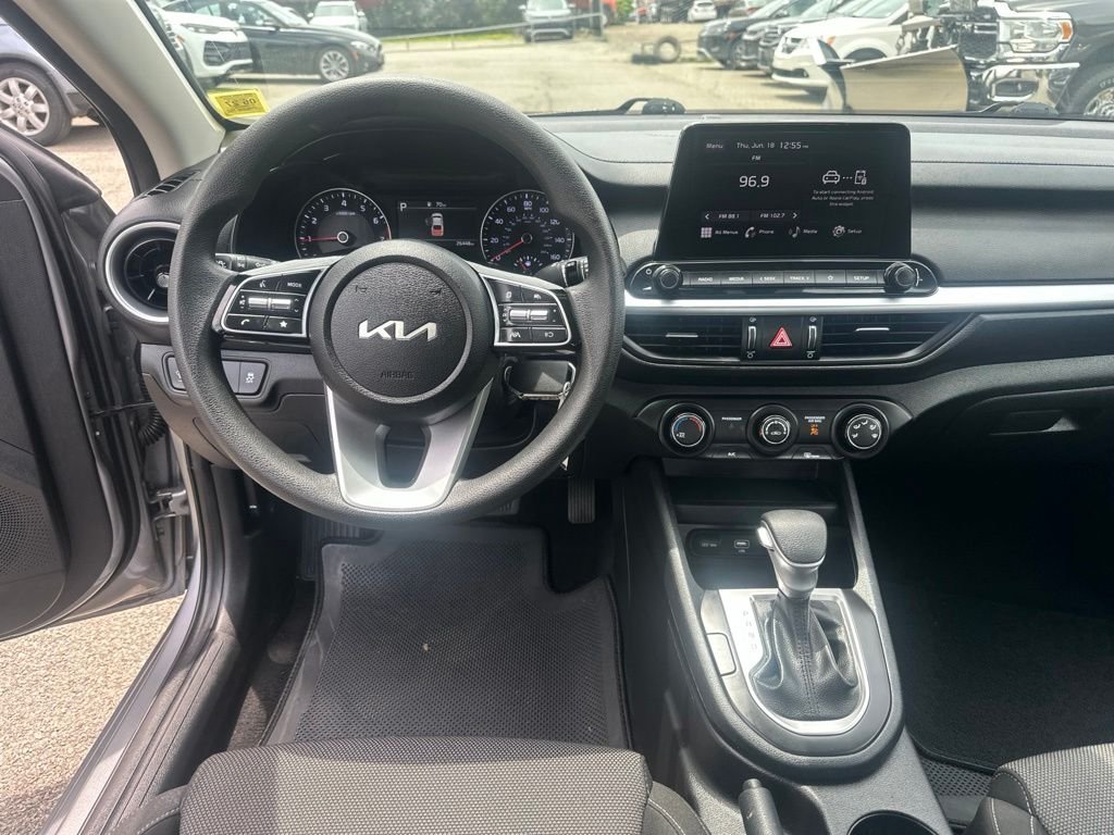 Used 2024 Gray Kia LXS image 27