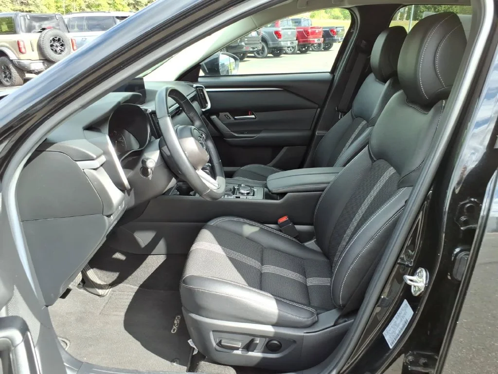 Used 2025 Jet Black Mazda 2.5 S Preferred Package image 10