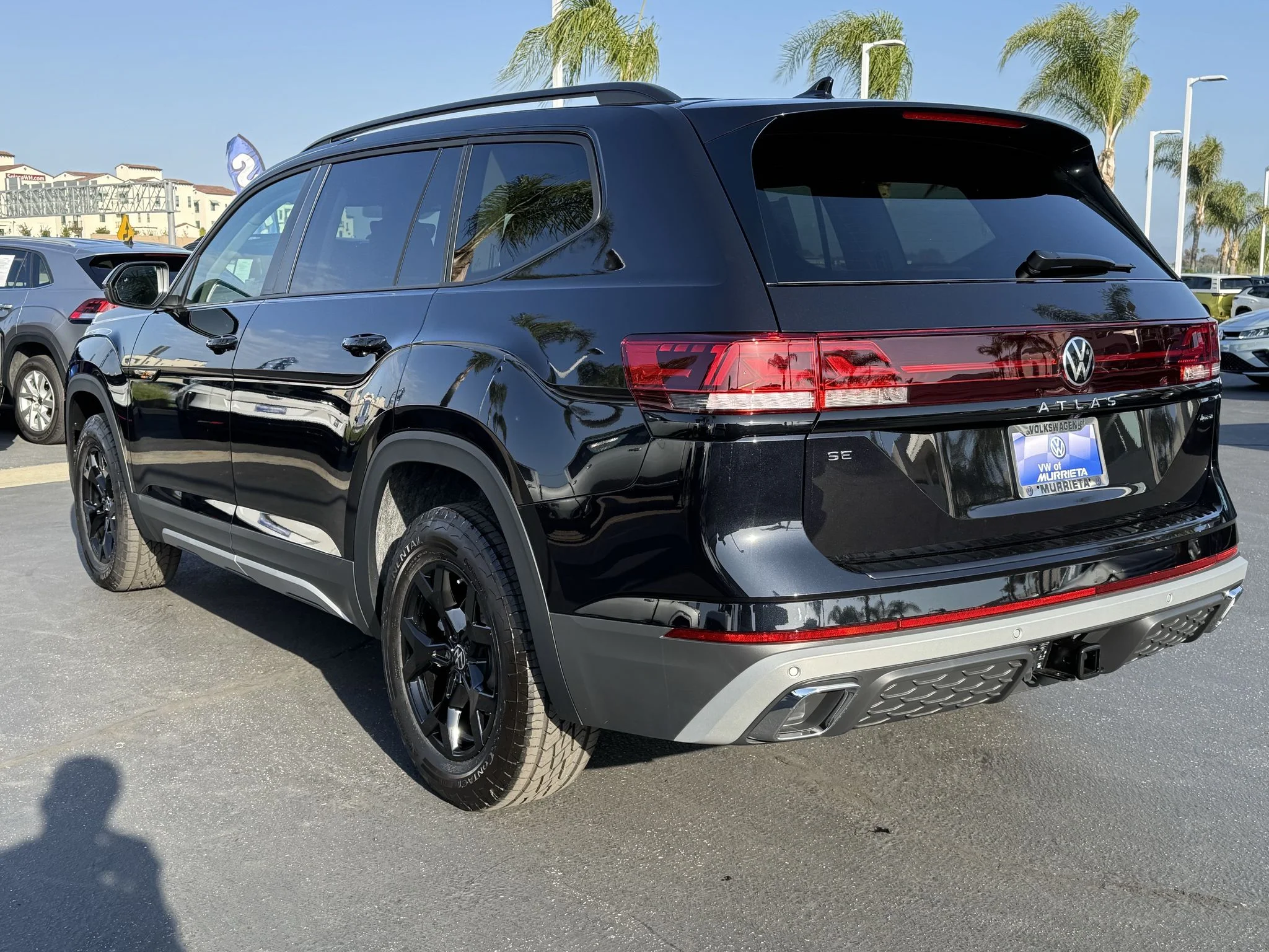 New 2026 Deep Black Pearl Volkswagen 2.0T Peak Edition image 5