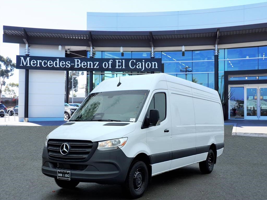 2025 Mercedes-Benz Sprinter Cargo Van