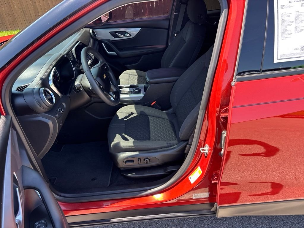 Used 2021 Red Chevrolet LT image 9